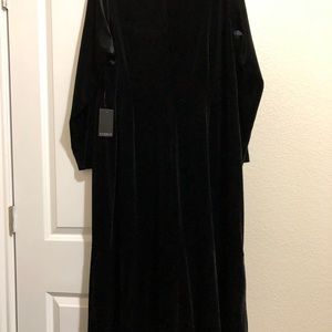 Black velvet midi flare dress